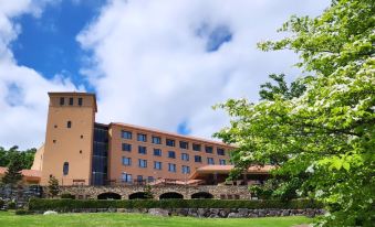 Fruit Park Fujiya Hotel