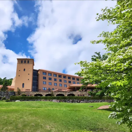 Fruit Park Fujiya Hotel