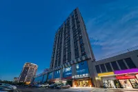 이닝 리버사이드 클라우드 호텔 이닝 경기장 주변 호텔