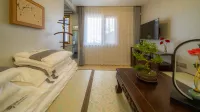 Nine rooms in Yun Mansion Hotels in Datong