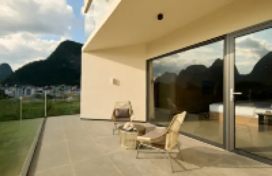 陽朔陳家花園度假酒店（遇龍河十里畫廊店） 宋城千古情景區（遇龍河十里畫廊景區驥馬入口）酒店