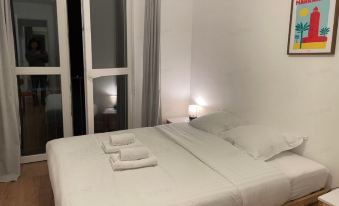 Chez Jacques et Lobo