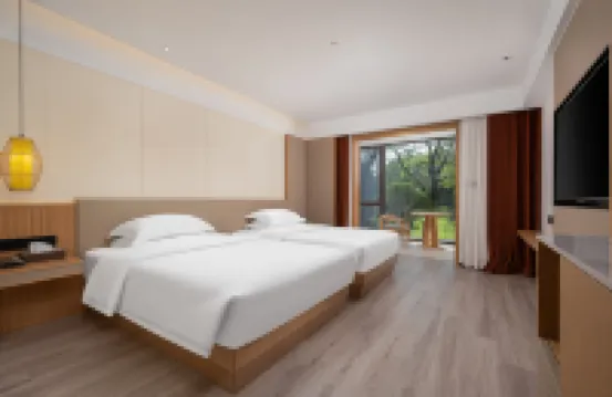 Liangzi Island Hongbin Holiday Hotel