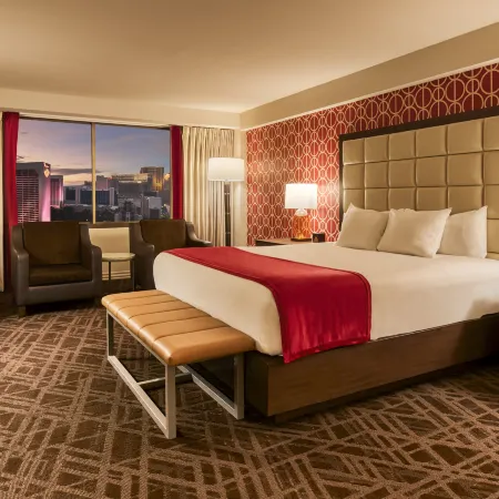 Horseshoe Las Vegas Отели рядом с достопримечательностью «Вулкан отеля Mirage»