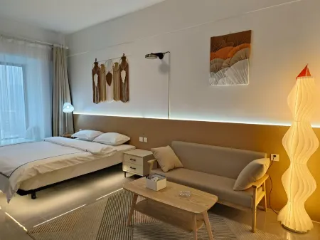 Shiguang Yizhan Homestay (Pingdingshan Railway Station)