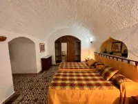 Cuevas la Granja - Parking