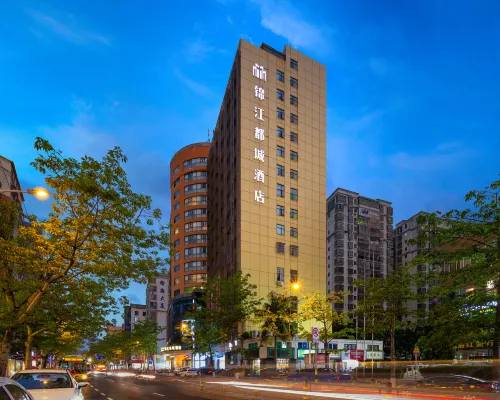 Jinjiang Metropolo Hotel (Haikou Qilou Old Street Riyue Plaza Duty-Free Store) Hotels near Meilan
