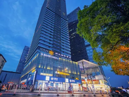 Lavande Hotel ( Pingxiang Runda International High-speed Railway Station) Отели в г. Пинсян