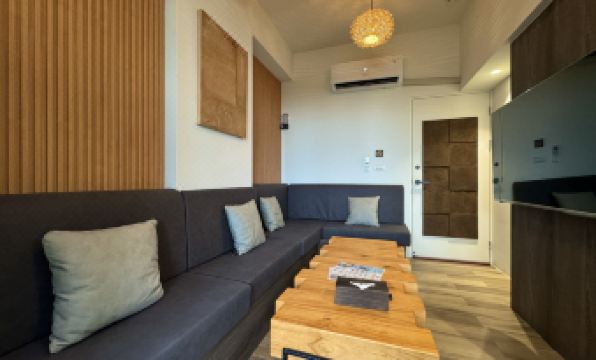 Walnut BnB  (Whole House Rental Available)