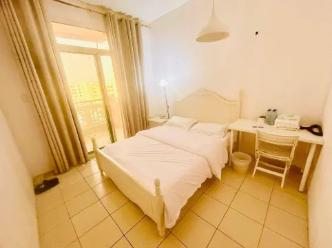 杜拜龍城魯公館酒店式公寓