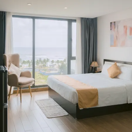Horizon Front Beach Hotel Danang