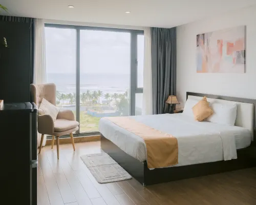 Horizon Front Beach Hotel Danang Hotels near Monkey Mountain