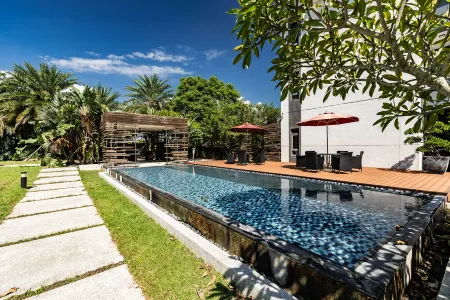 193 County Garden BnB Отели рядом с достопримечательностью «General Hall»