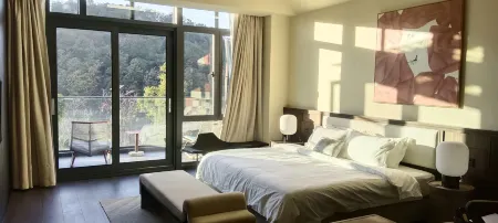 Mouding Tranquil Lakeside Retreat Отели в г. Моудин