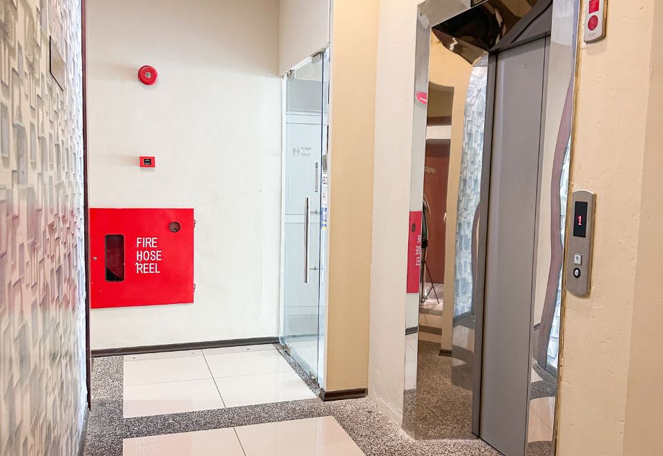 리멤버 호텔 바투 파핫 이미지