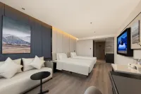 Atour Hotel Dongyang Renmin Road Metro Station