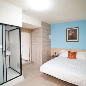 Jim- Hua B&B Hotels near Deyue Tower