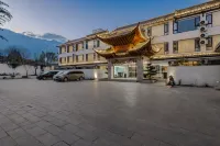 Days Inn By WYNDHAM Dali Hotels in Dali