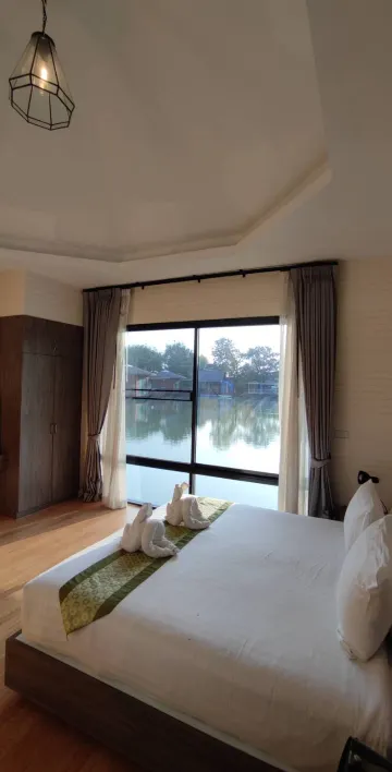 เรือ 1 เตียงคู่ + 1 เตียงเดี่ยว (5-7)