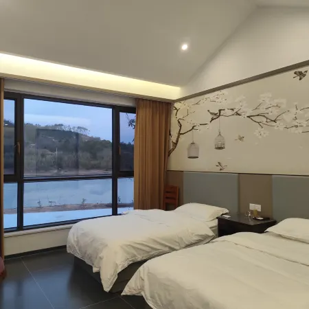 Niuchehe Shanshuijian Homestay