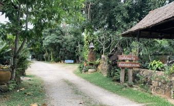 SUAN SANG CHAN RIVERSIDE RESORT