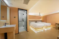 Guojin Hotel (Liuzhou High-speed Railway Station Wuxing Pedestrian Street Branch)