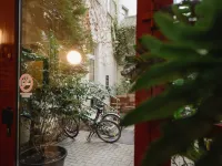Wombat´s City Hostel Leipzig Hotels near Zentralstadion