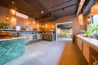Vienna House Easy by Wyndham Amsterdam Airport Hotels in Хуфдорп