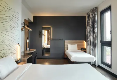 B&B Hotel Argenteuil Hotel di Colombes