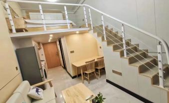 Banxia Light Luxury LOFT Apartment (Fish Tail Zhou Subway Station Branch)
