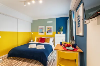 BnB Homes Praia da Rocha Beach Sun-Kissed Apartment 50 m Away from the Ocean