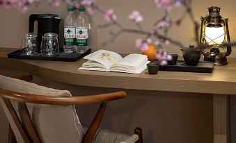 Jiuzhaigou White Swan Impression Hotel