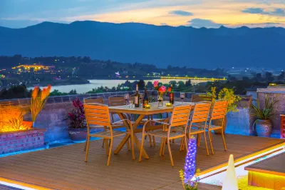 Milemingdian Courtyard Hotels near Mile "Dongfeng Yun" Town - Viewing Platform