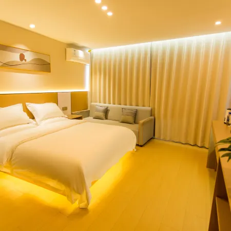 Hezi Guesthouse