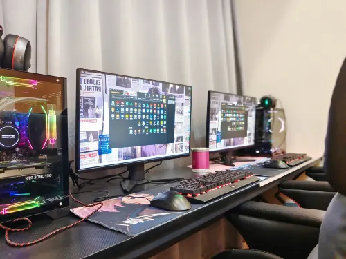 Baoshan Aiyou Esports Audiovisual Hotel