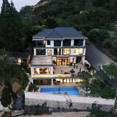 Yunxia Residential Dormitory Hotels in Huxiao Gorge