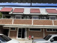 Yoyi Guesthouse