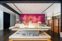 Dream Residence Yangshuo Hot Spring Resort Hotel (Ten Mile Gallery Yulonghe Branch)