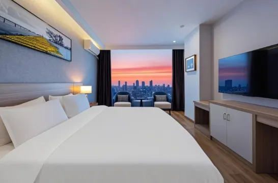 雲臣I高空城景 AestheticsDesigner飯店（懷化高鐵站萬達廣場店）