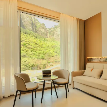 Yunjian Hotel (Baquan Gorge)