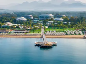 Calista Luxury Resort