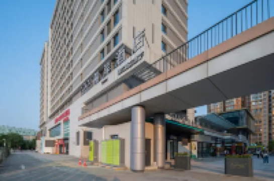 Xana Hotel (Beijing Shahe Metro Station Gaojiao Park Branch) Các khách sạn gần Beijing Science Technology and Management College (Manjing Road)