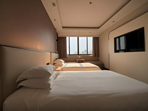Juwanhua Business Hotel