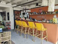 La Ud Lounge and Hostel Hotel di San Juan