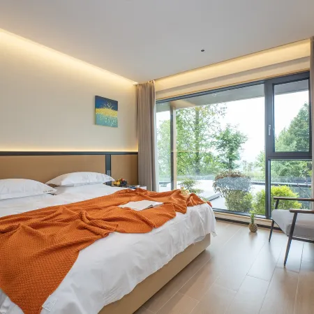 Yunmanli · Elegant Mountain Panorama | Zen Guesthouse (Terrace, Upper Jiuhua Mountain)