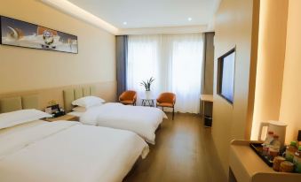 Xiping Yixin Hotel