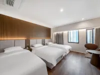 Crystal Hotel Hotels near 83 Tower
