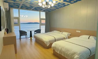 Guyuan Hongfeng Lakeside Manor Homestay