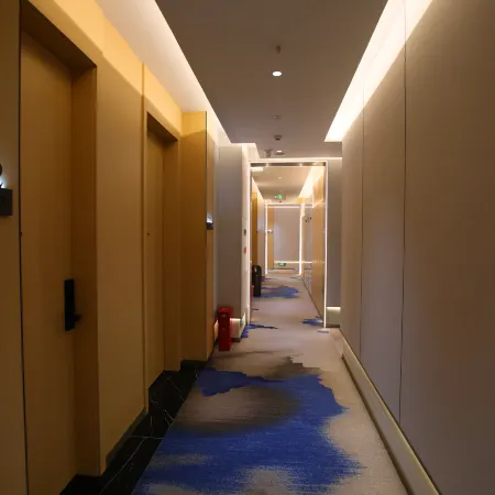 Nanxi Hotel (Jinbaihui Times Square Store, Nanjie Village)
