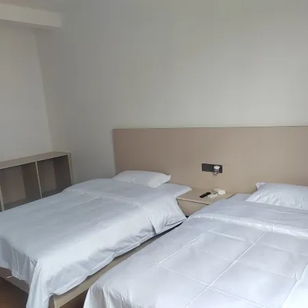 Riverside Residence Homestay